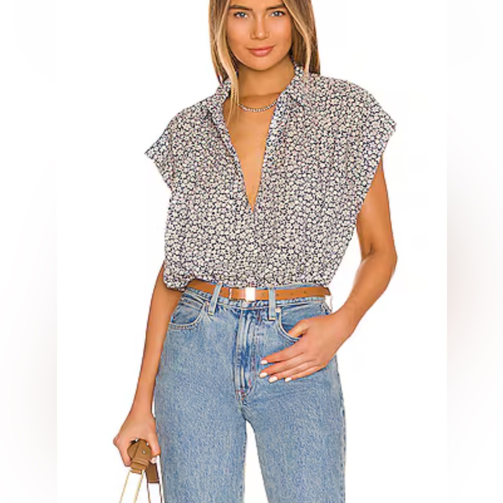 NILI LOTAN NORMANDY BLOUSE
Floral blue
Size M